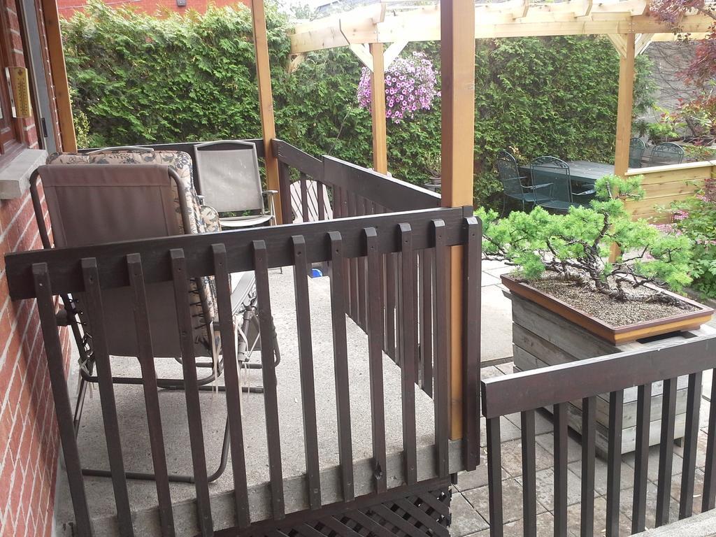 3 Bedrooms 3 Beds Near Metro -2 Parking Free Montreal Ruang foto