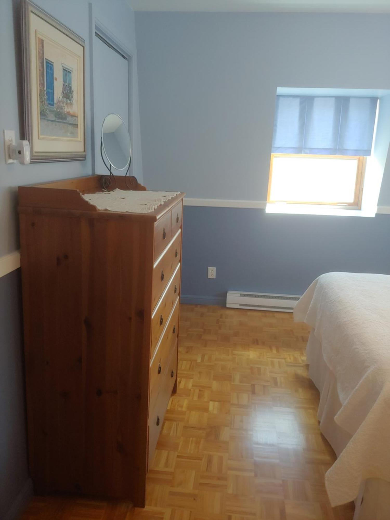 3 Bedrooms 3 Beds Near Metro -2 Parking Free Montreal Bagian luar foto