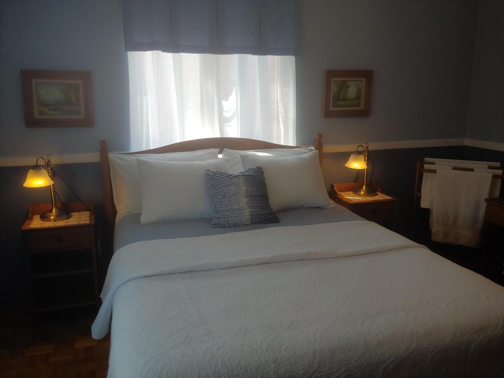 3 Bedrooms 3 Beds Near Metro -2 Parking Free Montreal Bagian luar foto